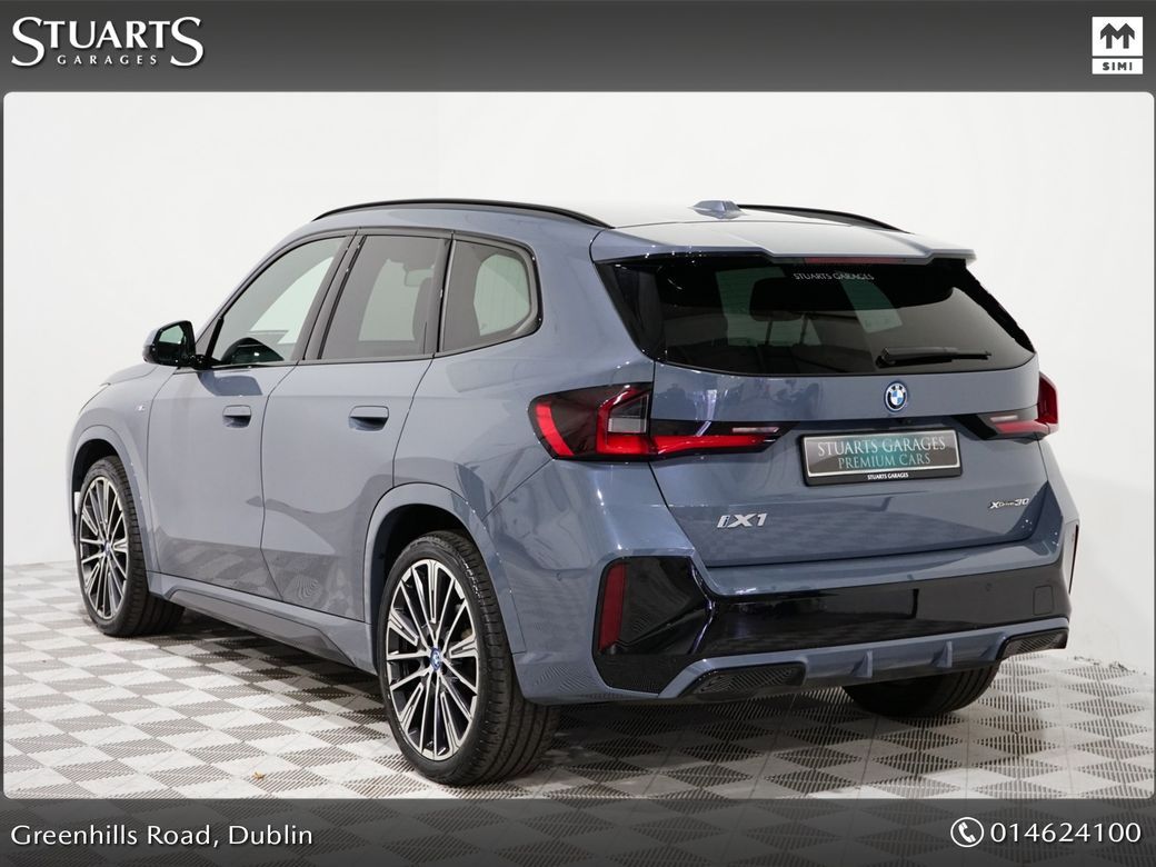 2023 BMW iX1