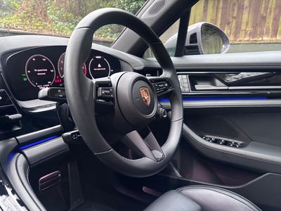 2024 Porsche Panamera