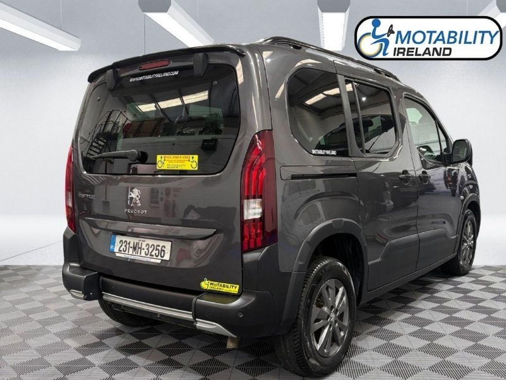 2023 Peugeot Rifter