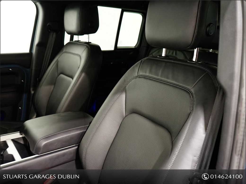 2025 Land Rover Defender