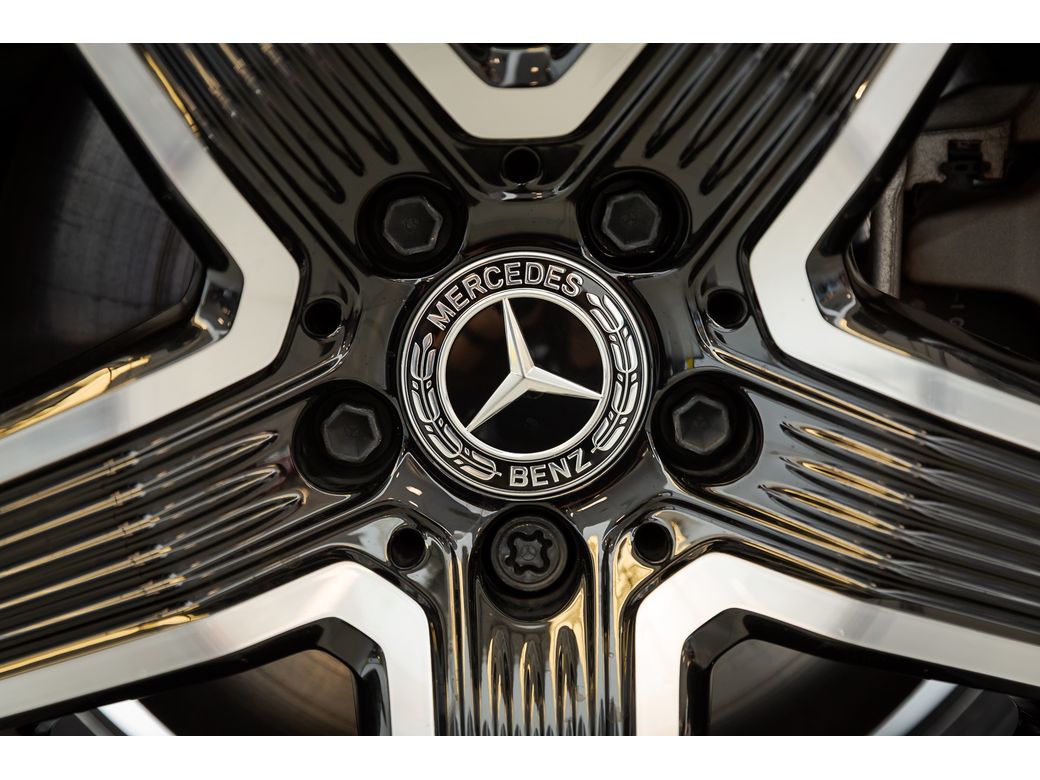 2025 Mercedes-Benz GLC Class