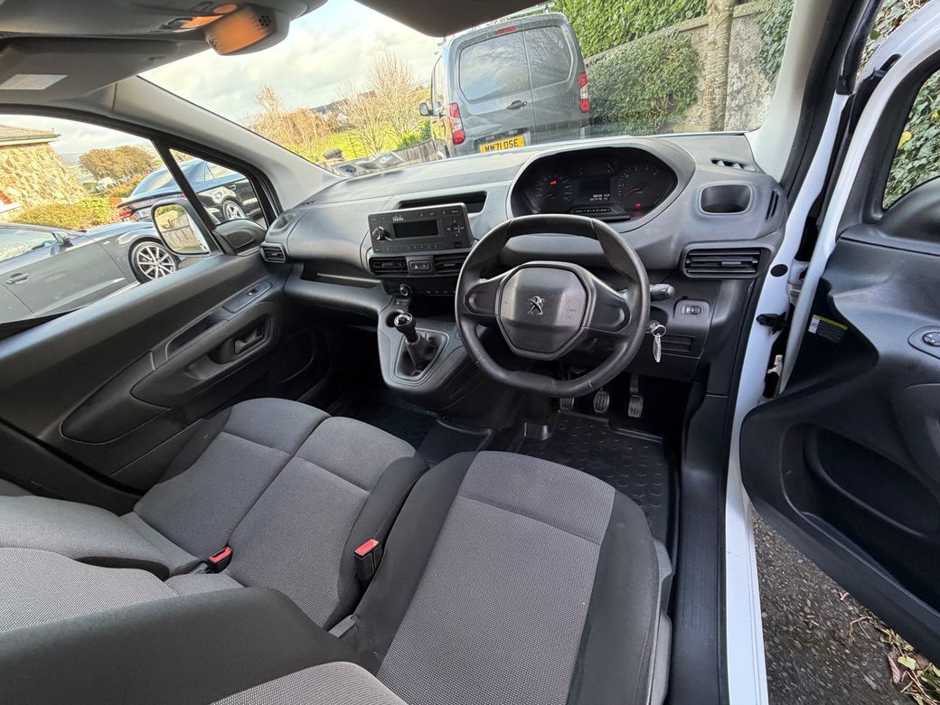 2019 Peugeot Partner