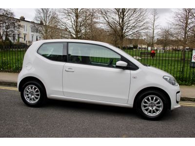 2013 Volkswagen up!