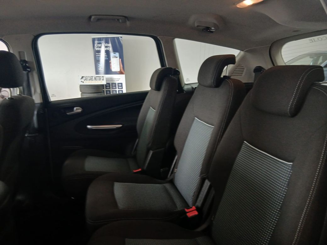 2013 Ford S-Max