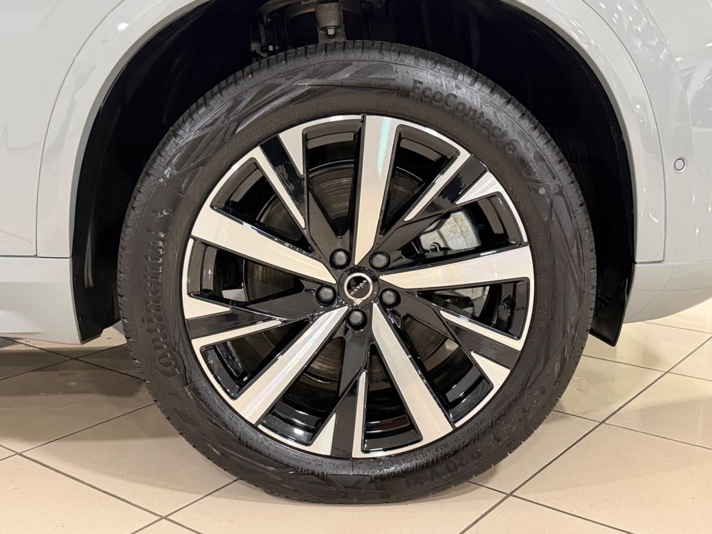 2025 Volvo XC90