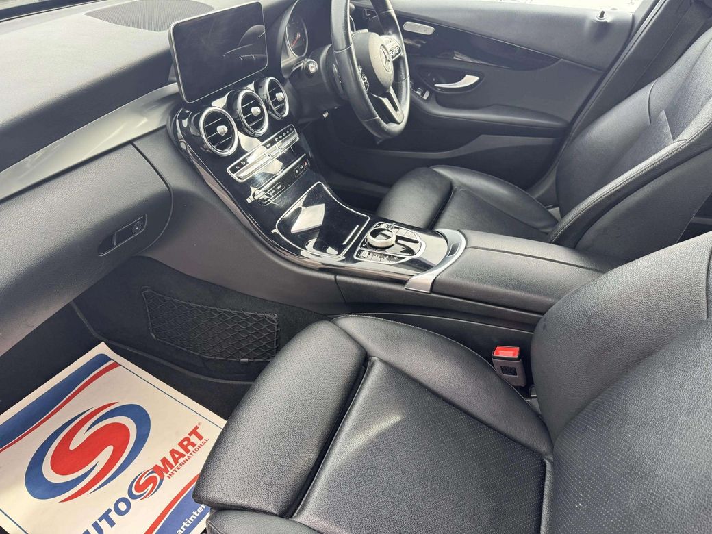 2020 Mercedes-Benz C 220