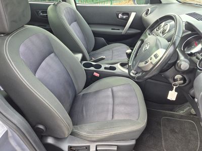 2013 Nissan Qashqai +2