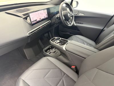 2025 BMW iX