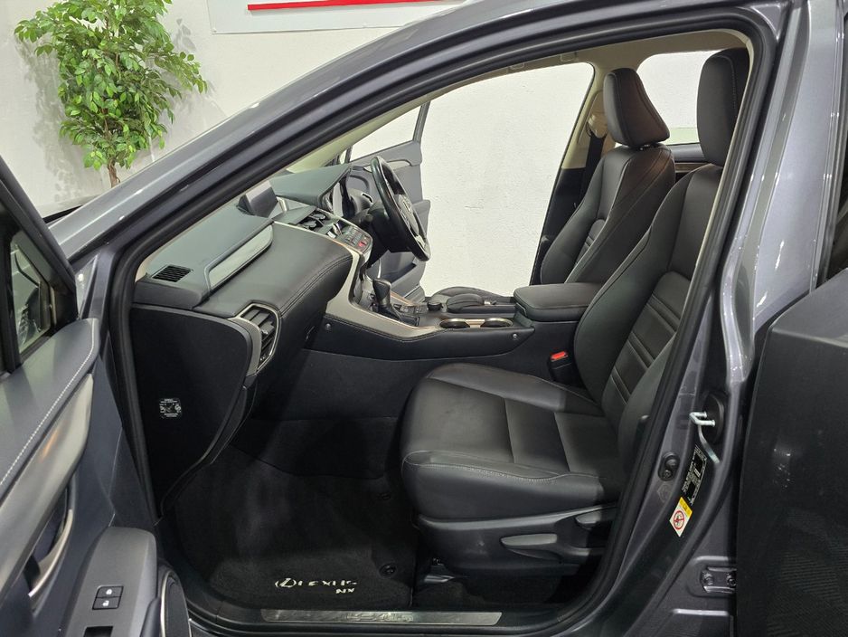 2017 Lexus NX 300h