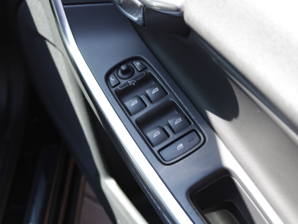 2016 Volvo V60