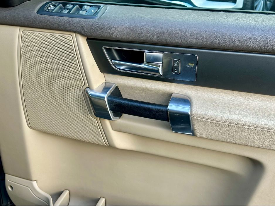 2016 Land Rover Discovery