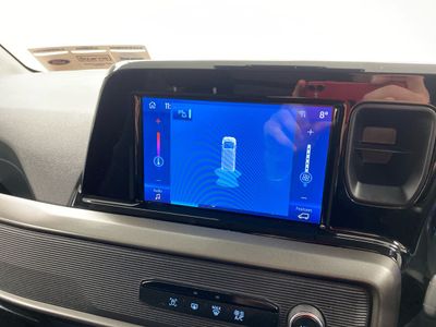 2024 Ford Transit Courier