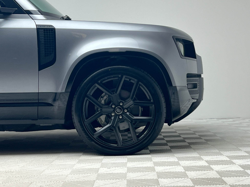 2024 Land Rover Defender