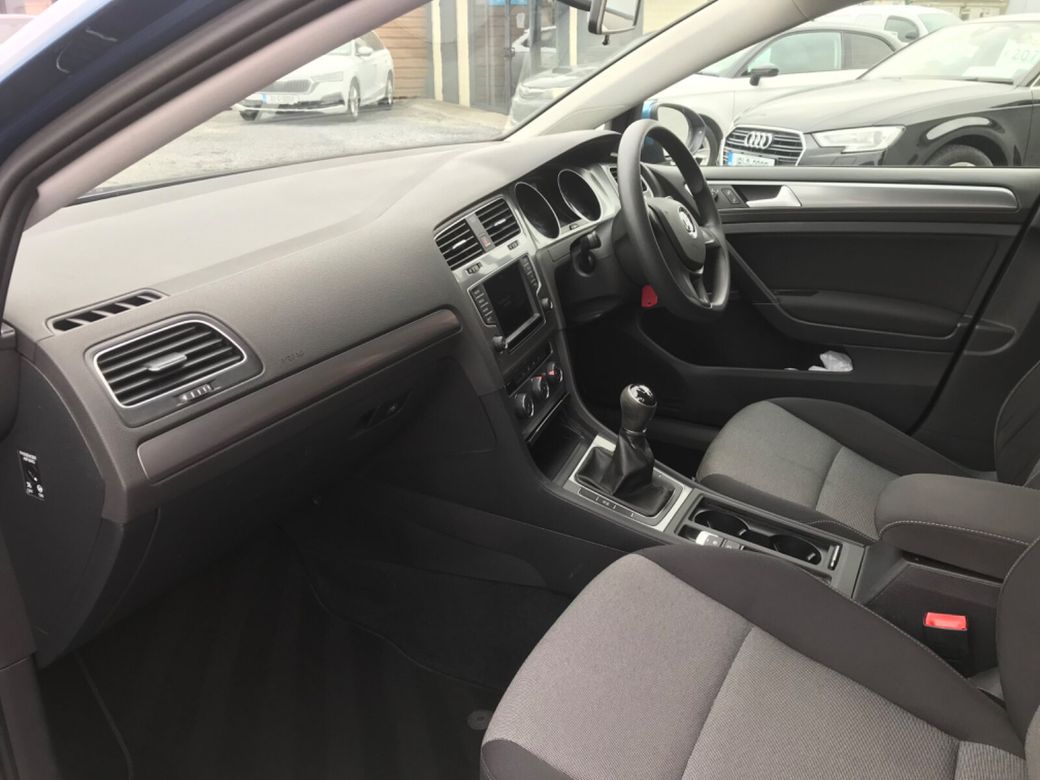 2016 Volkswagen Golf