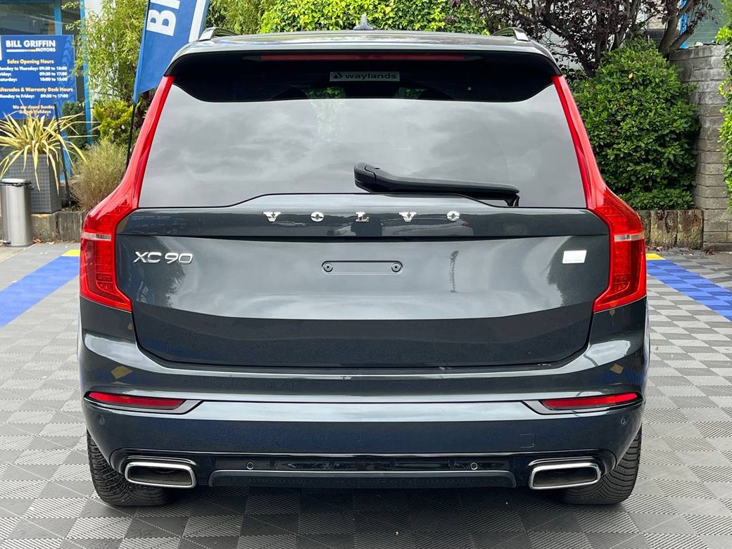 2021 Volvo XC90