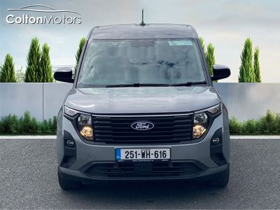 2025 Ford Transit Courier