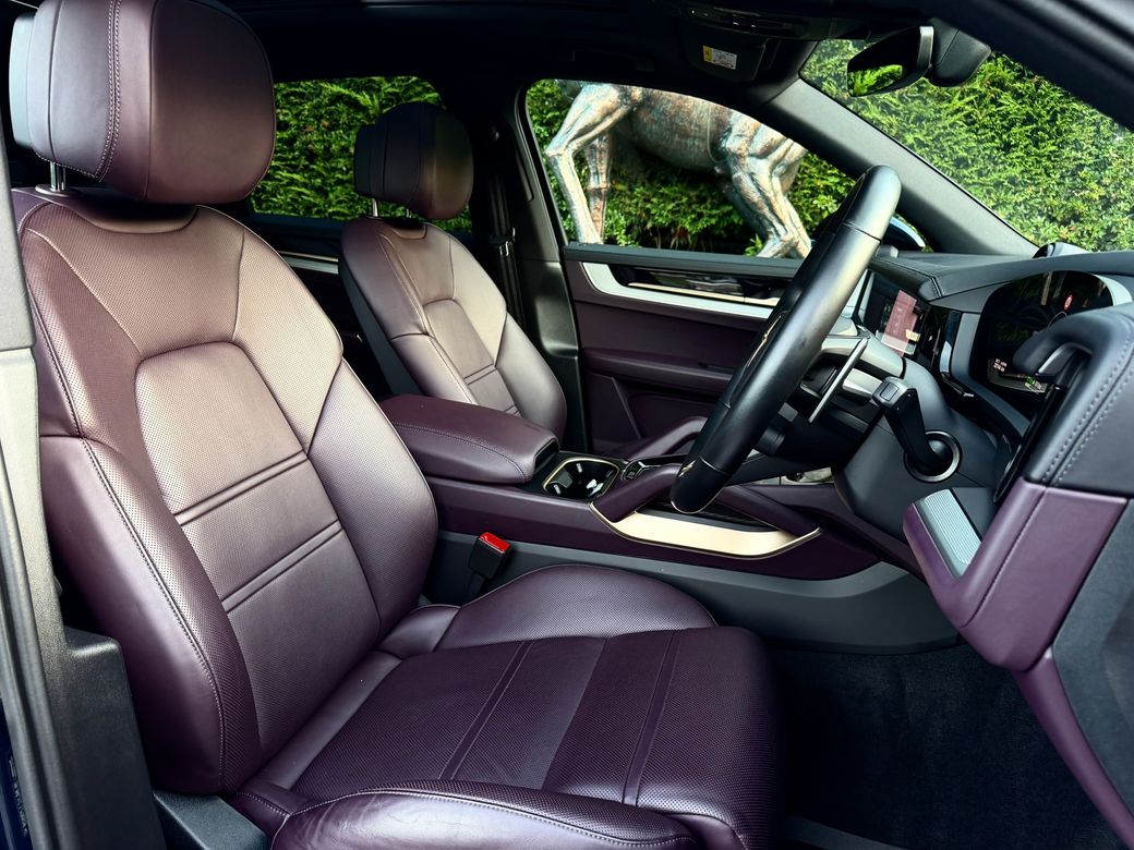 2024 Porsche Cayenne