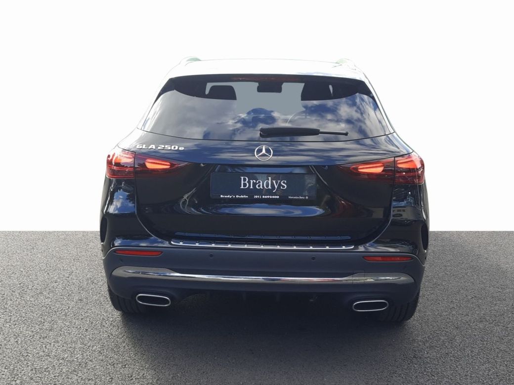 2025 Mercedes-Benz GLA Class