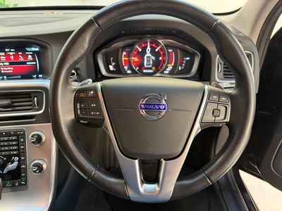 2017 Volvo V60