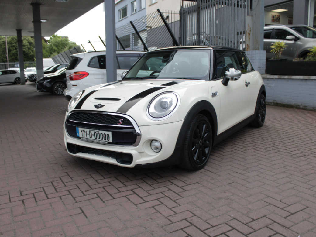 2017 Mini Cooper