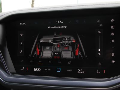 2025 Volkswagen Touareg