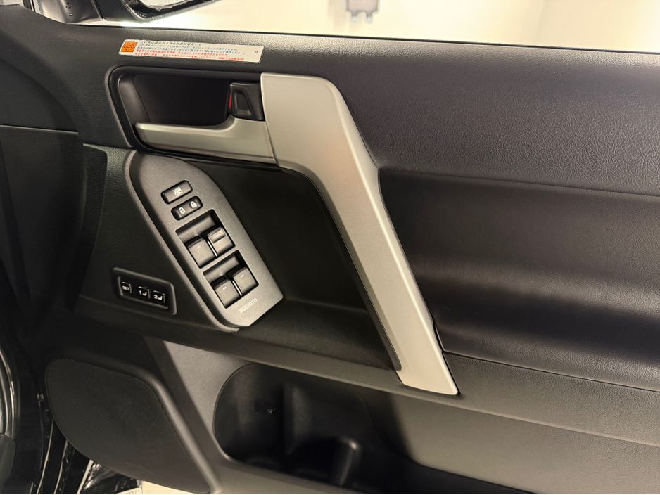 2022 Toyota Landcruiser