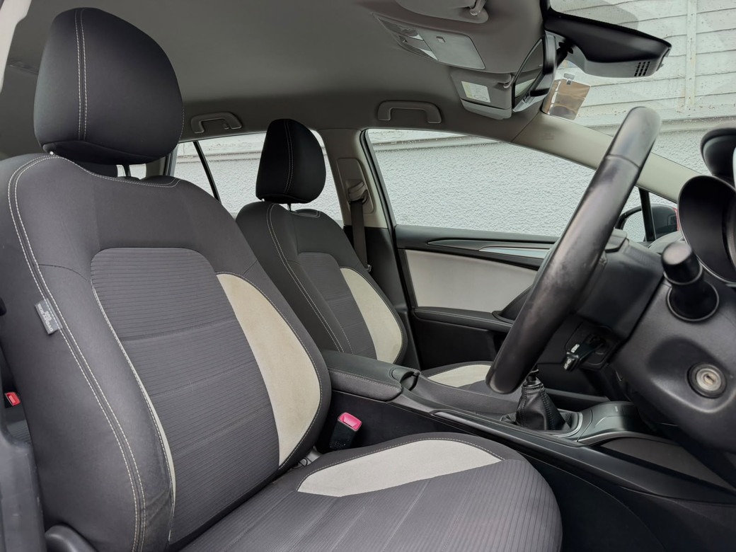 2018 Toyota Avensis