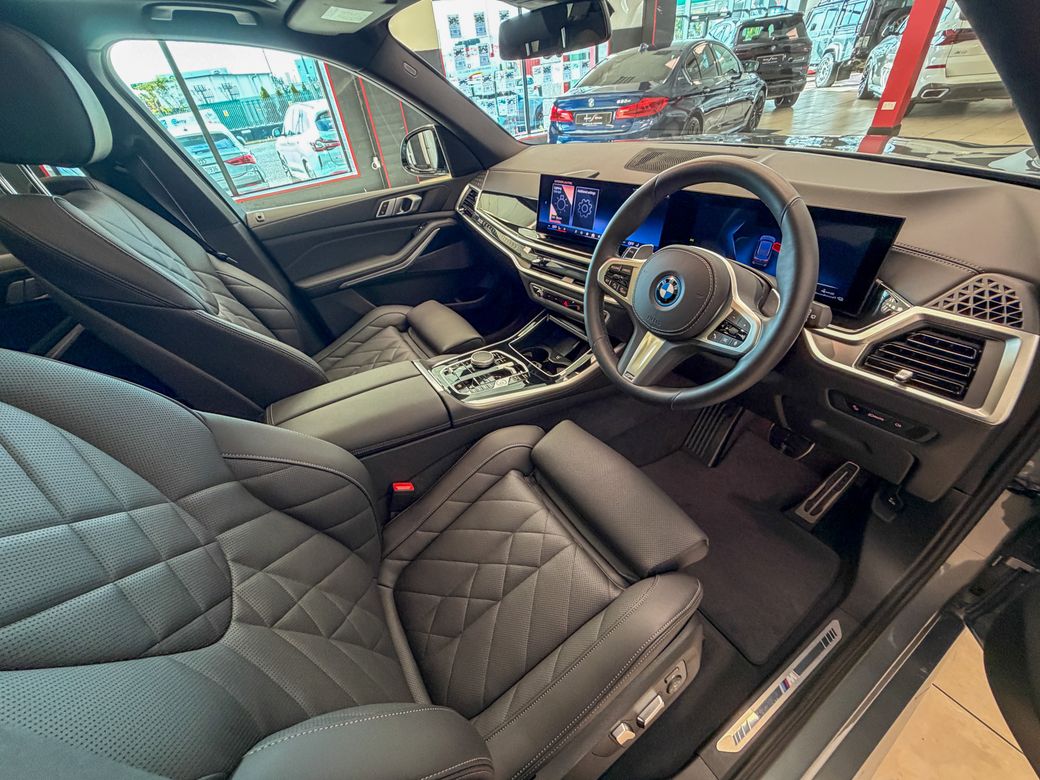 2025 BMW X5