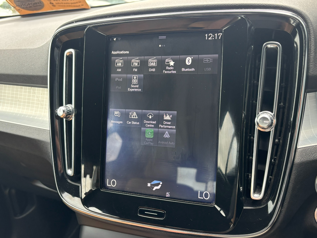 2020 Volvo XC40