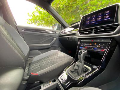 2023 Volkswagen T-Roc