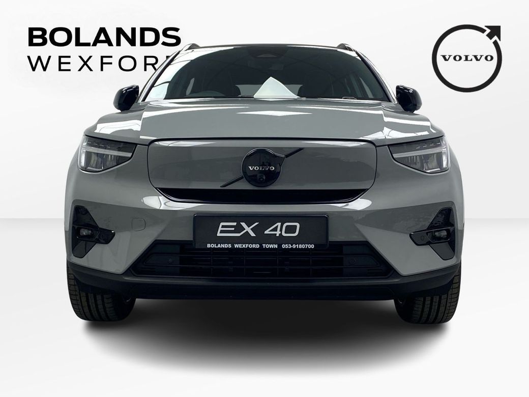 2026 Volvo Ex40