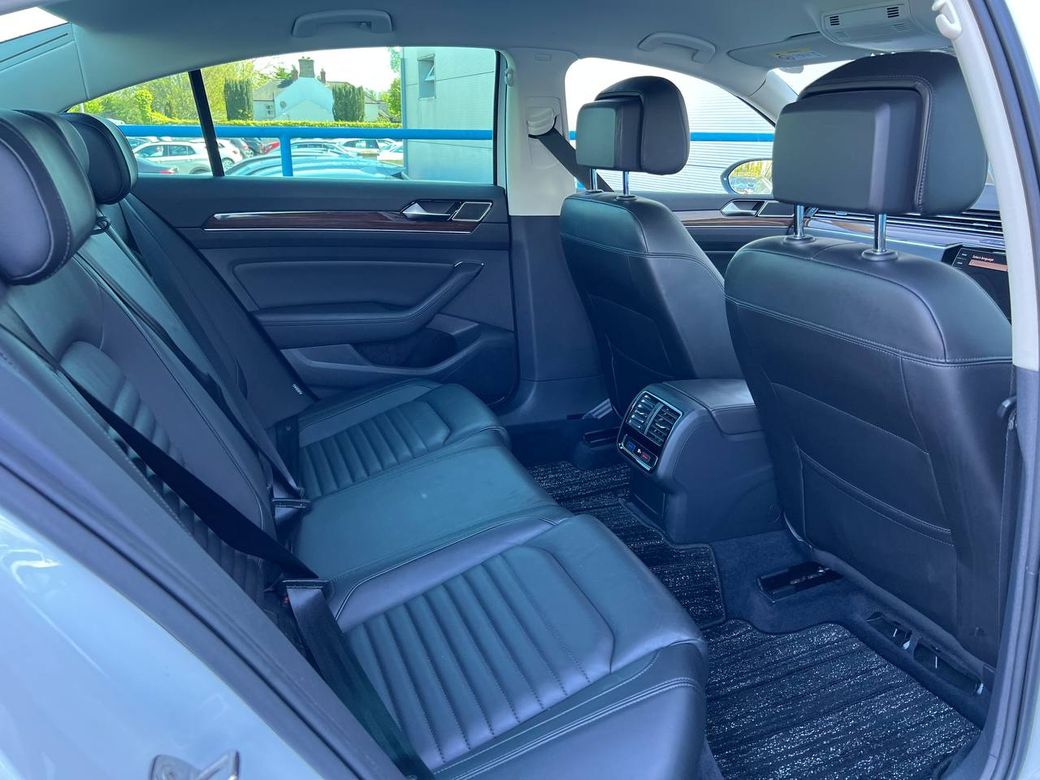 2019 Volkswagen Passat