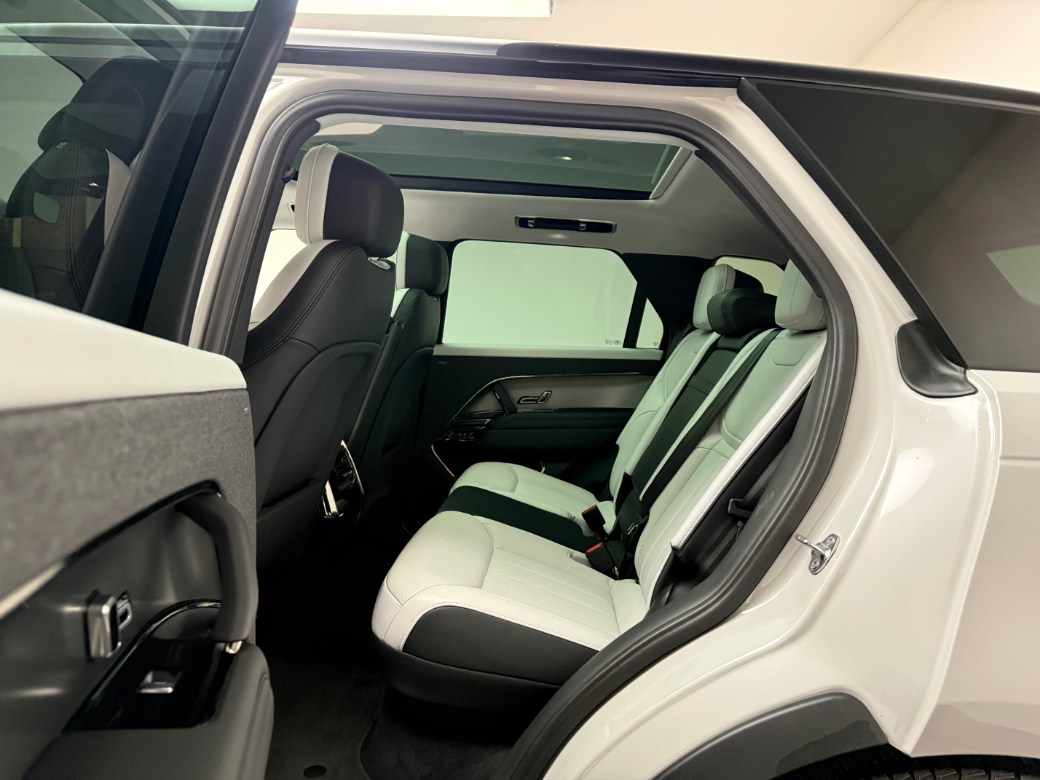 2024 Land Rover Range Rover Sport