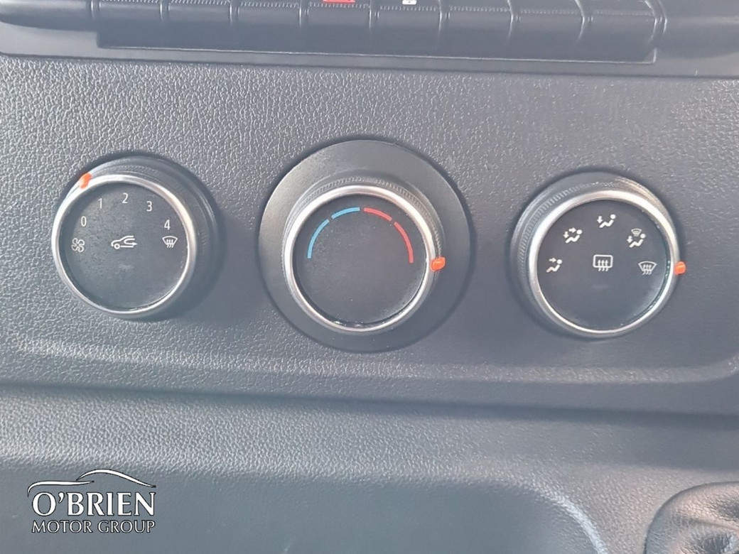 2021 Renault Master