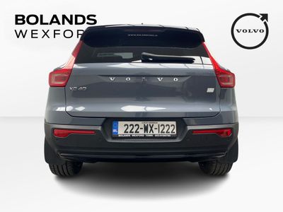 2022 Volvo XC40