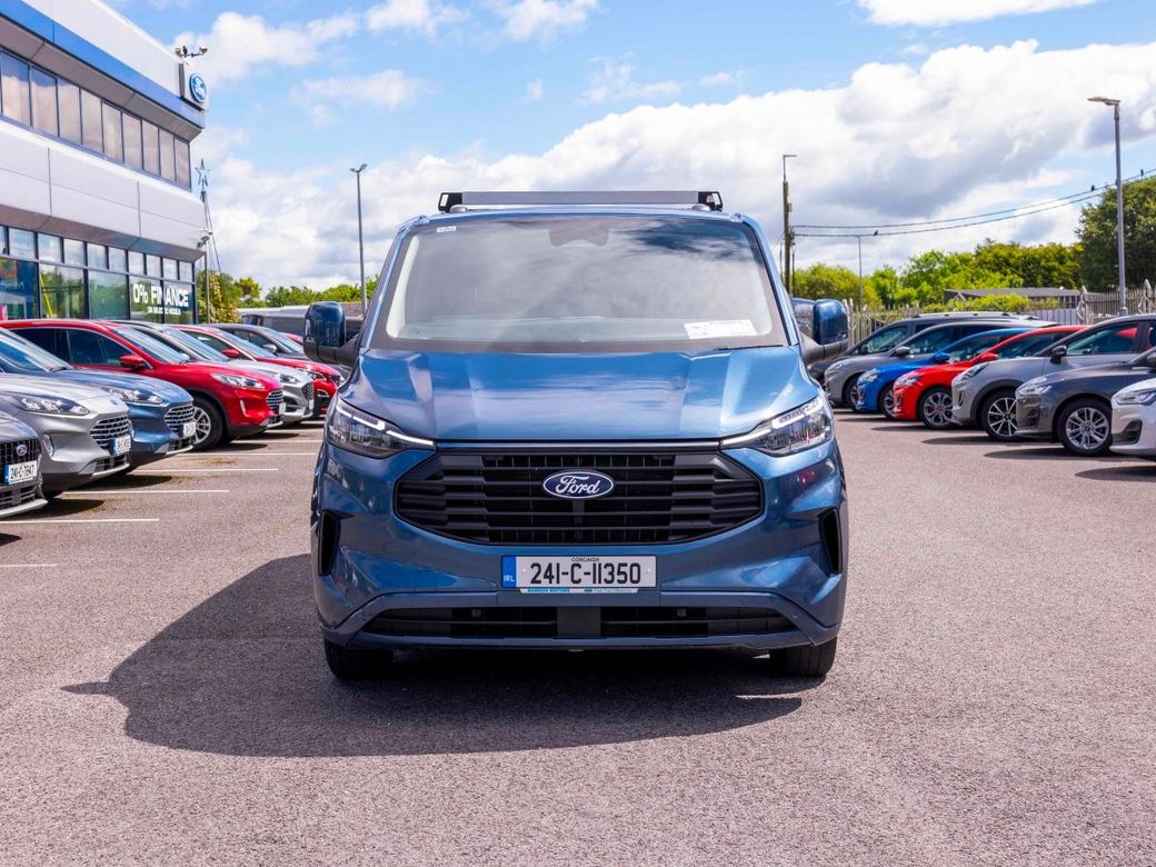 2024 Ford Transit Custom