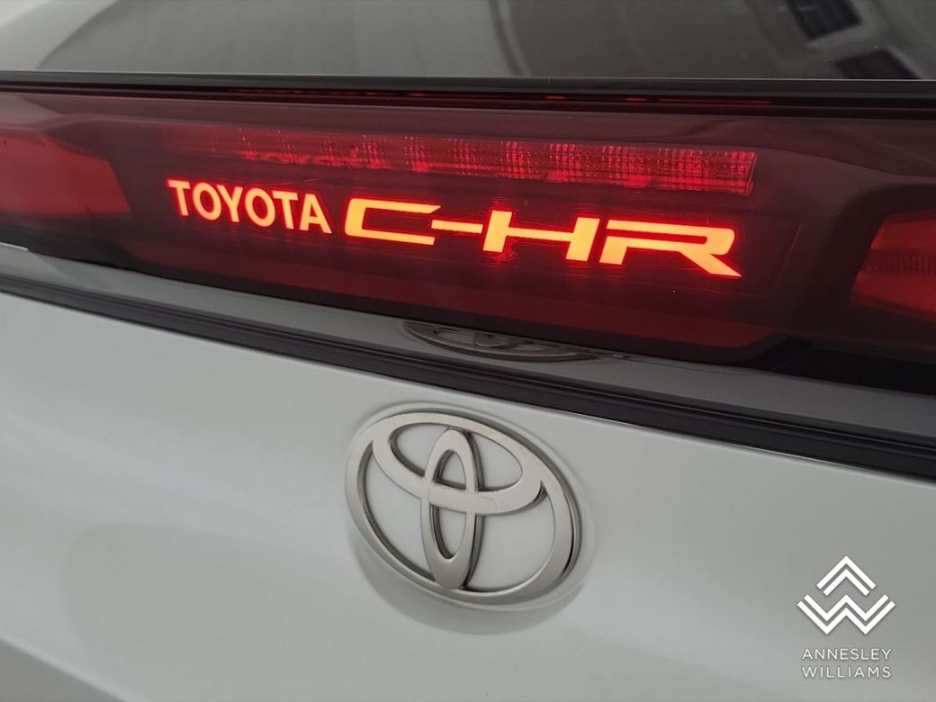 2024 Toyota C-HR