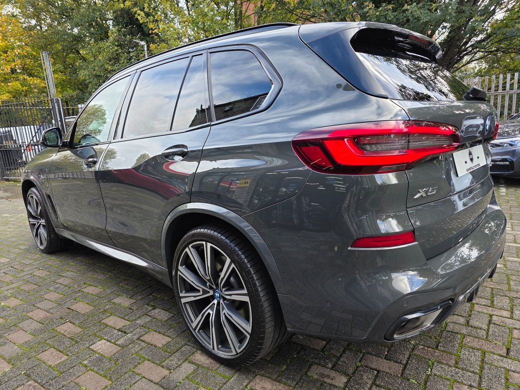 2023 BMW X5