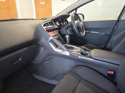 2013 Peugeot 3008