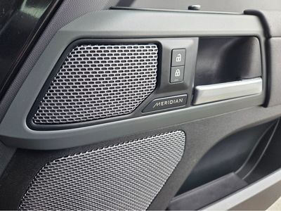 2022 Land Rover Defender