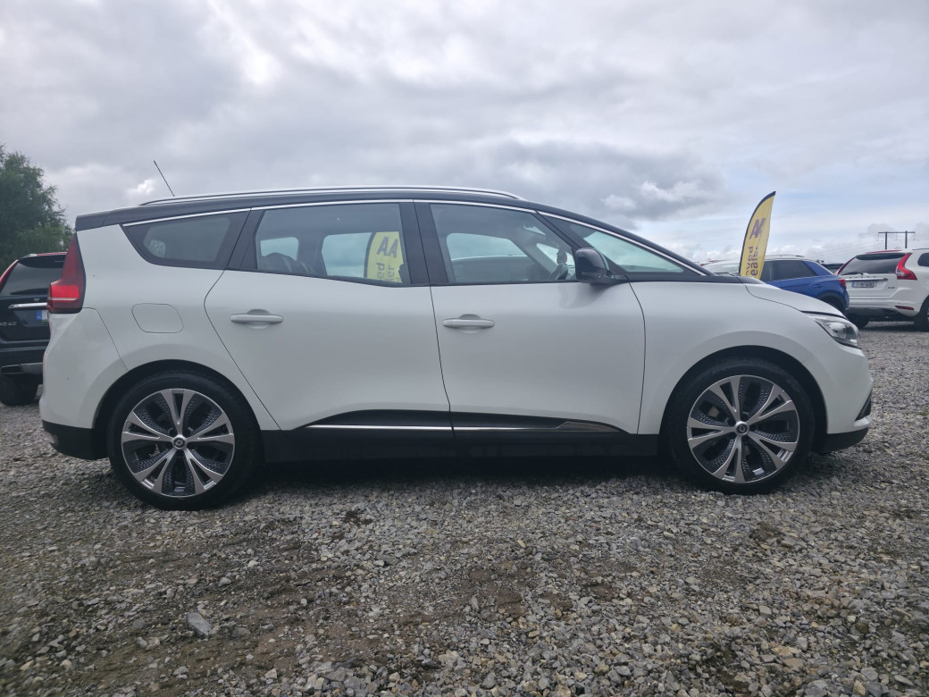 2017 Renault Scenic