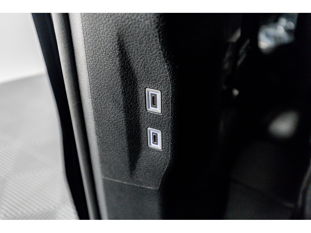 2025 Peugeot Traveller