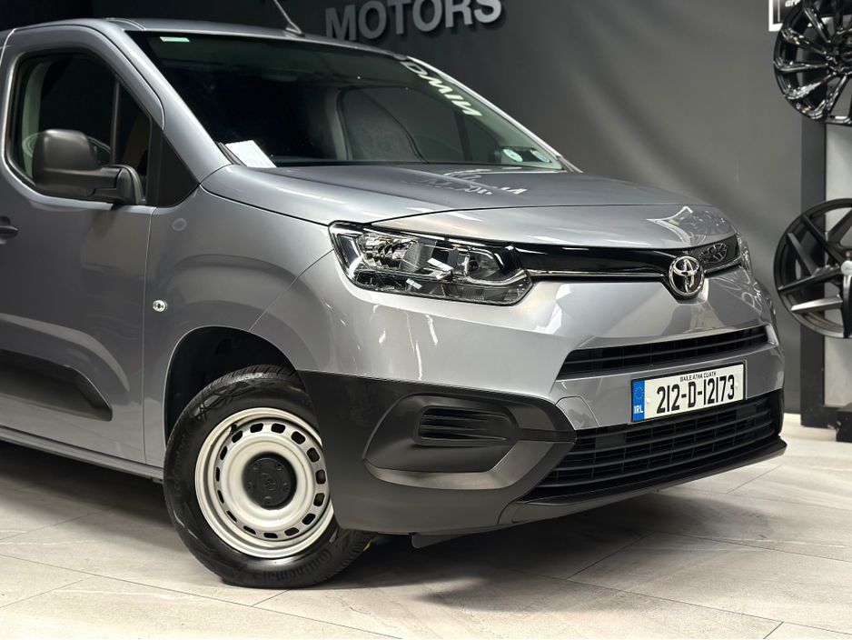 2021 Toyota Proace
