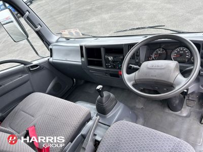 2018 White Isuzu NNR