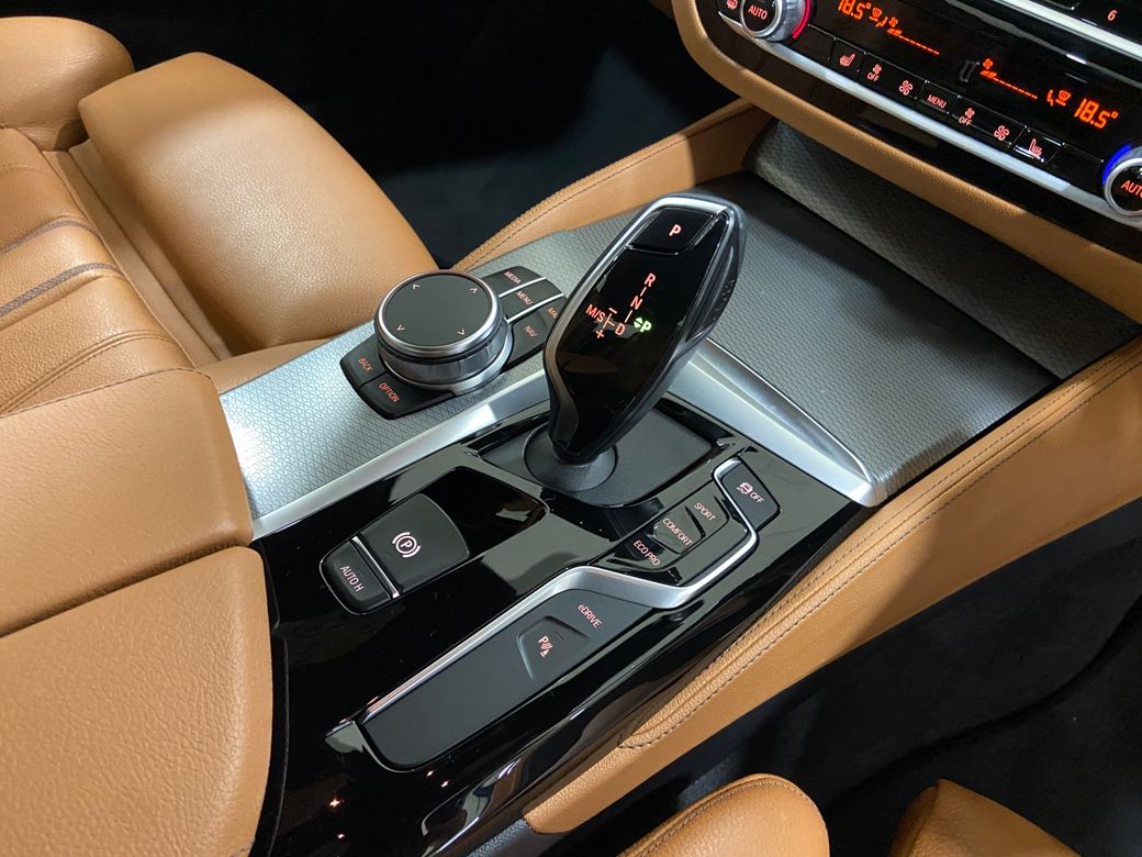 2020 BMW 5 Series