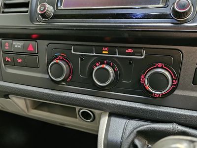 2017 Volkswagen Transporter