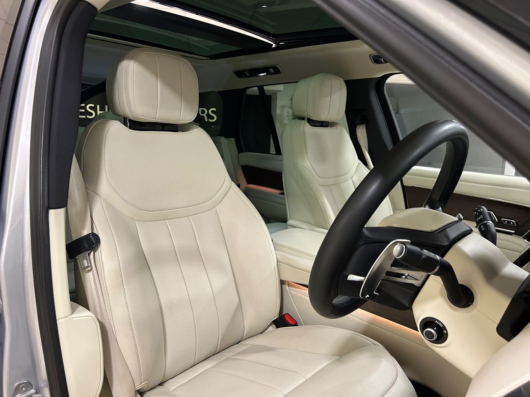2023 Land Rover Range Rover