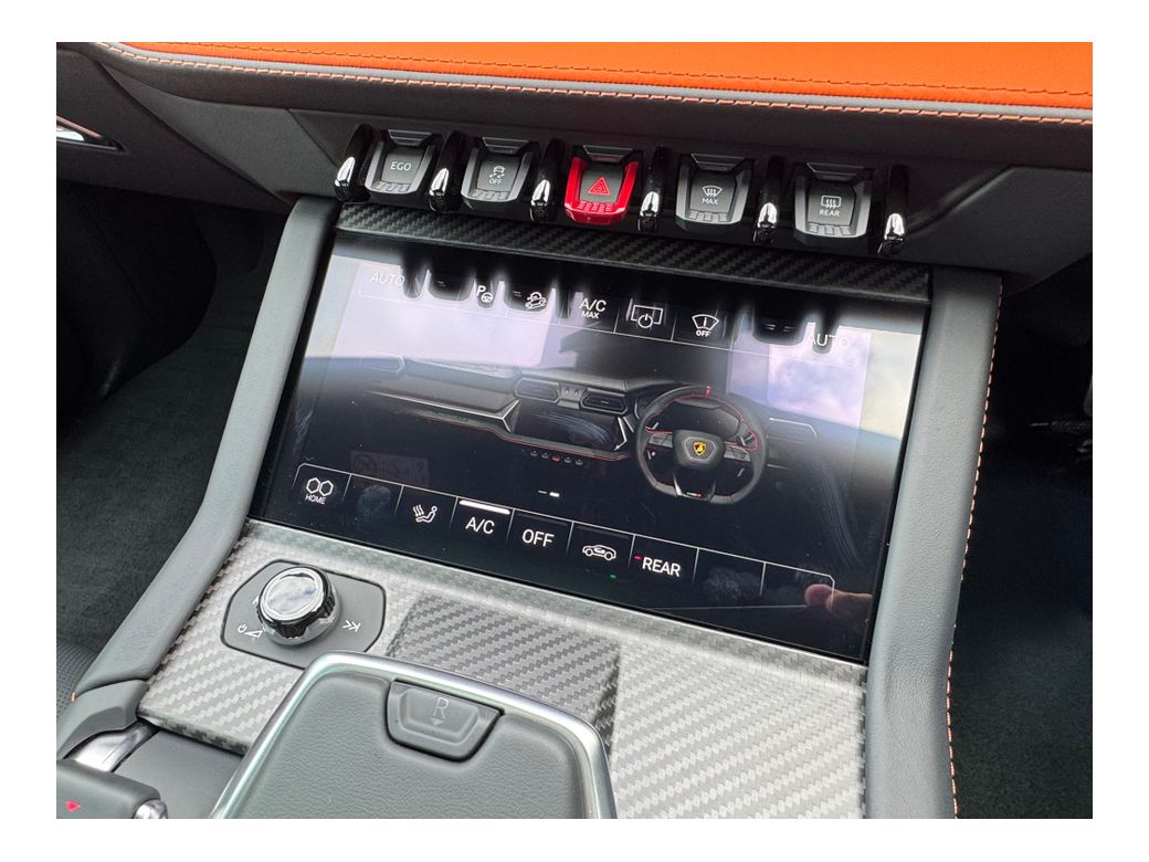 2025 Lamborghini Urus