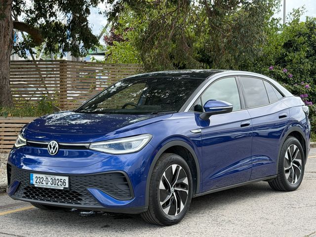 vehicle for sale from Holden Motor Company