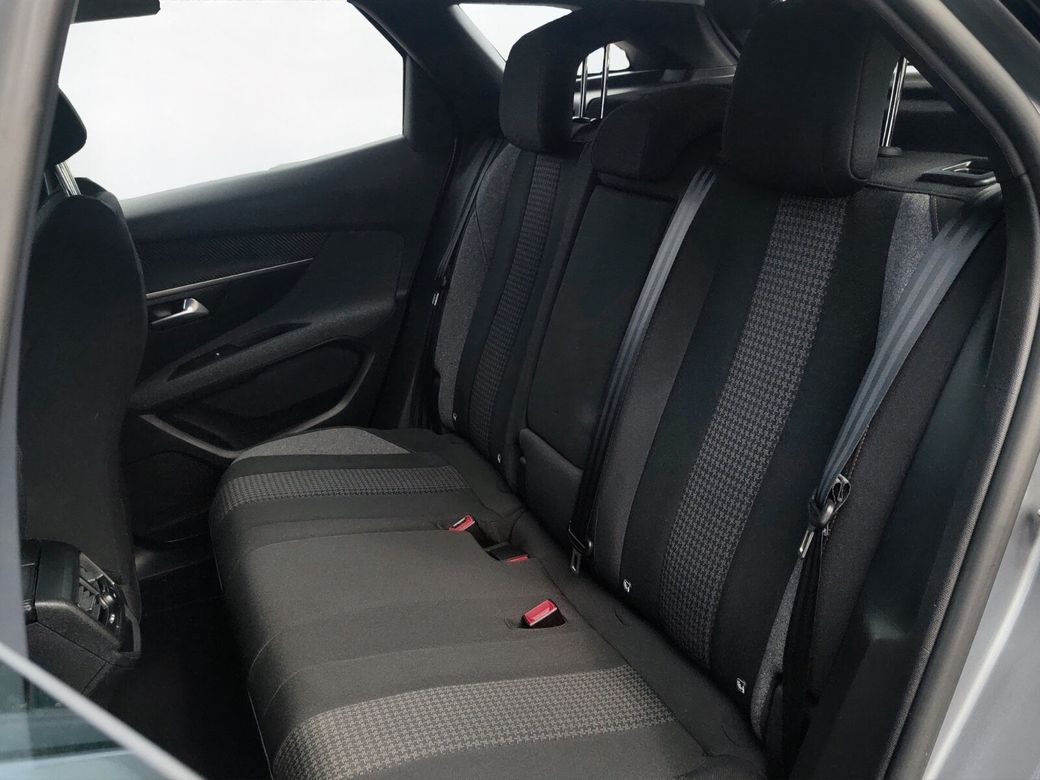 2021 Peugeot 3008